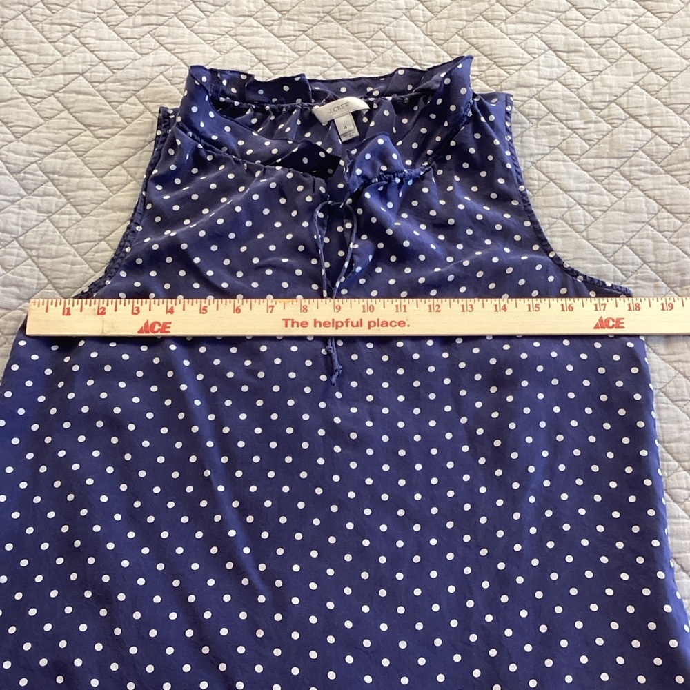J. Crew Dark Blue and White Dot Sleeveless Blouse Sz 4 - Picture 8 of 8